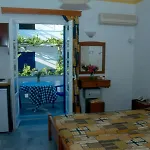 Rea Sun Naxos City