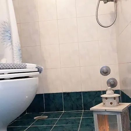 Rea Sun Daire Naxos City