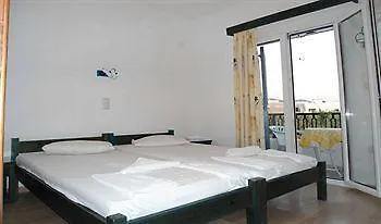 雷阿阳光公寓 Naxos City