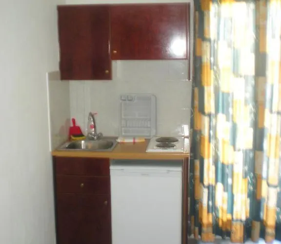 Rea Sun * Naxos City